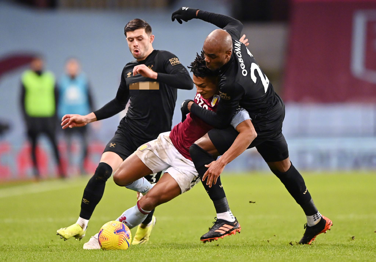 与历史上的 与历史上的