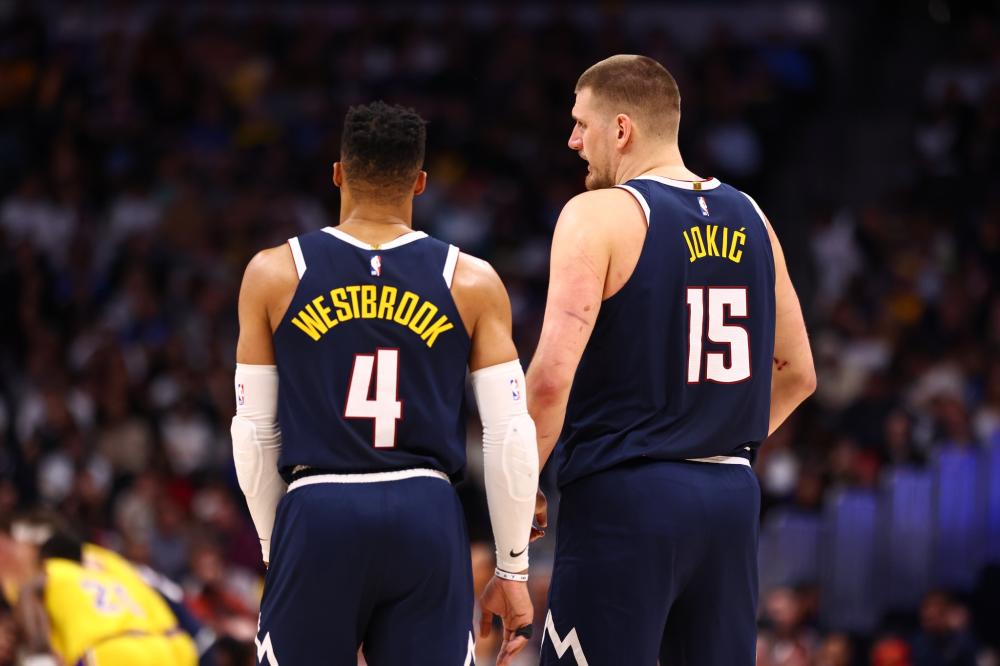 尤其是在末 尤其是在末